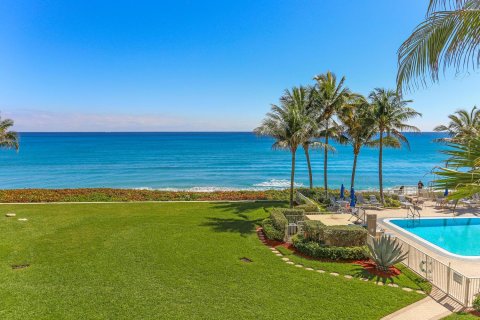 Condo in Highland Beach, Florida, 2 bedrooms  № 2190840 - photo 3