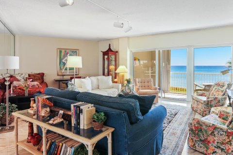 Condo in Highland Beach, Florida, 2 bedrooms  № 2190840 - photo 7