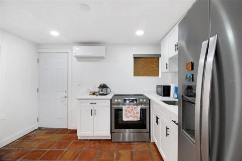 Apartamento en alquiler en Tampa, Florida, 1 dormitorio, 64.1 m2 № 1915292 - foto 5