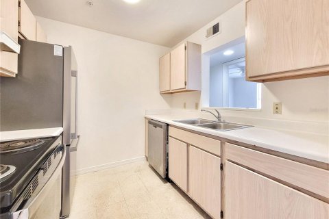 Copropriété à vendre à Gainesville, Floride: 3 chambres, 101.54 m2 № 2117977 - photo 13