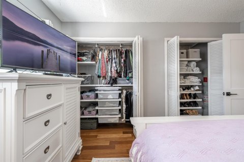 Townhouse in Fort Lauderdale, Florida 2 bedrooms, 91.04 sq.m. № 2086355 - photo 19