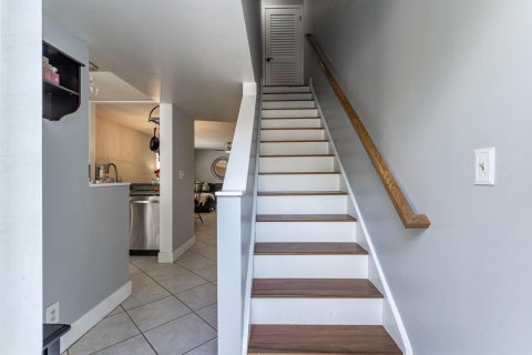 Townhouse in Fort Lauderdale, Florida 2 bedrooms, 91.04 sq.m. № 2086355 - photo 17