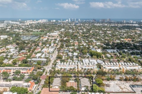Townhouse in Fort Lauderdale, Florida 2 bedrooms, 91.04 sq.m. № 2086355 - photo 28