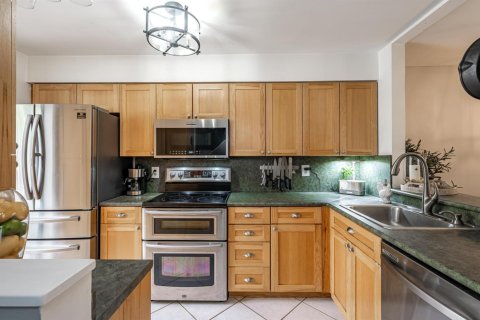 Townhouse in Fort Lauderdale, Florida 2 bedrooms, 91.04 sq.m. № 2086355 - photo 13