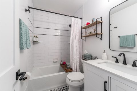 Townhouse in Fort Lauderdale, Florida 2 bedrooms, 91.04 sq.m. № 2086355 - photo 24