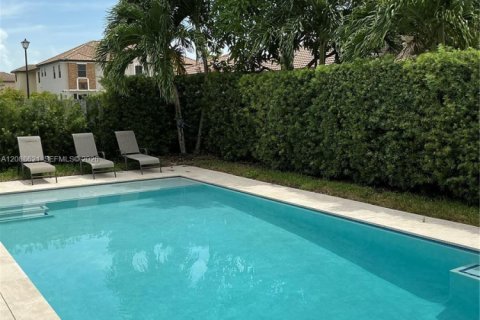 Casa en venta en Homestead, Florida, 4 dormitorios, 239.04 m2 № 2365419 - foto 14