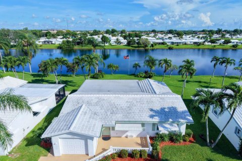 Villa ou maison à Boynton Beach, Floride 2 chambres, 132.66 m2 № 2431505