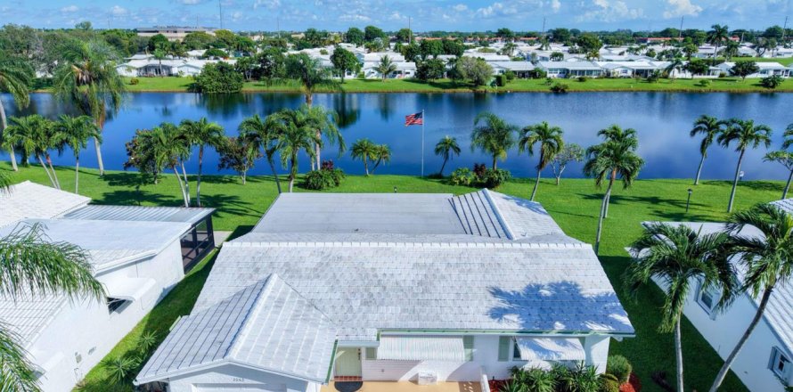 Villa ou maison à Boynton Beach, Floride 2 chambres, 132.66 m2 № 2431505