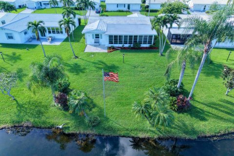 Villa ou maison à vendre à Boynton Beach, Floride: 2 chambres, 132.66 m2 № 2431505 - photo 5