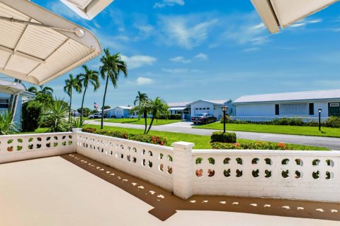 Villa ou maison à vendre à Boynton Beach, Floride: 2 chambres, 132.66 m2 № 2431505 - photo 11