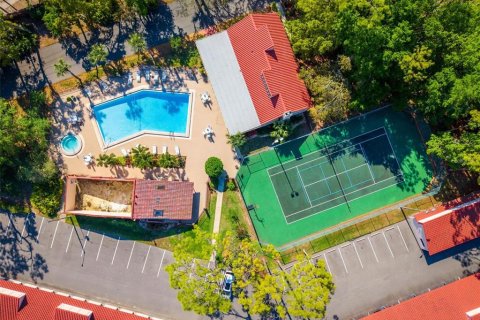 Condominio en alquiler en Casselberry, Florida, 2 dormitorios, 105.63 m2 № 1797146 - foto 24