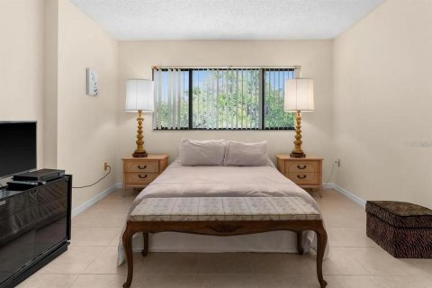 Condominio en alquiler en Casselberry, Florida, 2 dormitorios, 105.63 m2 № 1797146 - foto 11