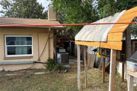 Commercial property in Tampa, Florida 118.17 sq.m. № 2093645 - photo 11