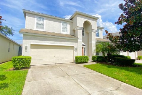 House in Kissimmee, Florida 6 bedrooms, 261.24 sq.m. № 2094397