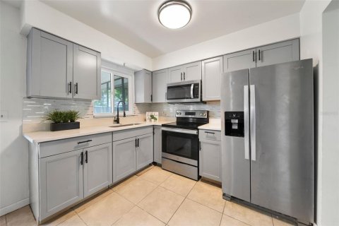 House in Winter Park, Florida 3 bedrooms, 113.34 sq.m. № 1903025 - photo 6
