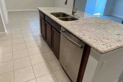 Casa en alquiler en Leesburg, Florida, 3 dormitorios, 149.29 m2 № 1613056 - foto 5