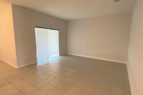 Casa en alquiler en Leesburg, Florida, 3 dormitorios, 149.29 m2 № 1613056 - foto 7