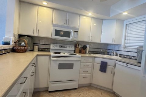 Copropriété à vendre à Hollywood, Floride: 1 chambre, 76.18 m2 № 1982325 - photo 6