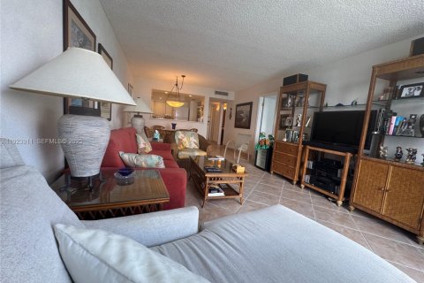 Copropriété à vendre à Hollywood, Floride: 1 chambre, 76.18 m2 № 1982325 - photo 8