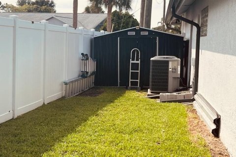 Villa ou maison à vendre à Palm Coast, Floride: 3 chambres, 176.33 m2 № 2259500 - photo 26