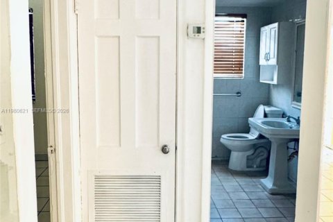 Купить виллу или дом в Майами, Флорида 2 спальни, 129.32м2, № 2048534 - фото 20