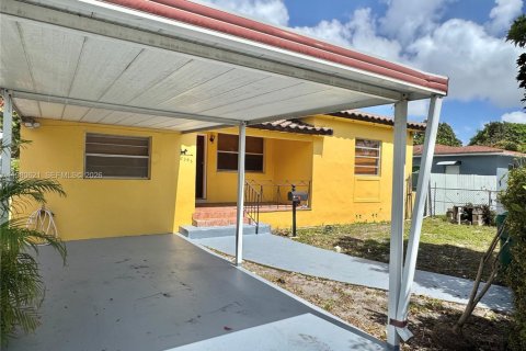 Купить виллу или дом в Майами, Флорида 2 спальни, 129.32м2, № 2048534 - фото 10