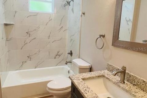 Apartment in Palm Coast, Florida 4 bedrooms, 144 sq.m. № 2379363 - photo 5