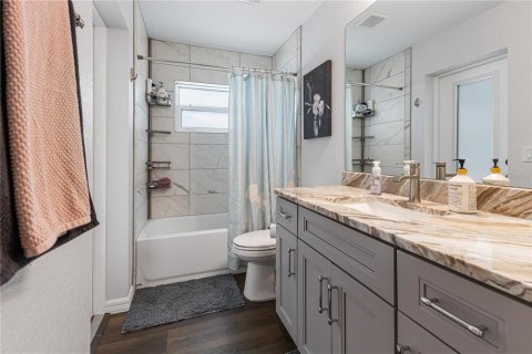 Casa en venta en Port Charlotte, Florida, 3 dormitorios, 155.98 m2 № 1723618 - foto 23