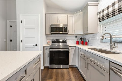 Casa en venta en Port Charlotte, Florida, 3 dormitorios, 155.98 m2 № 1723618 - foto 10