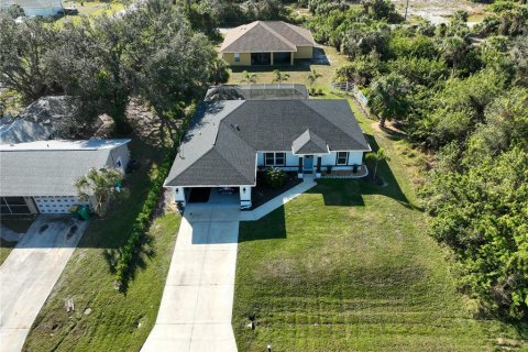 Casa en venta en Port Charlotte, Florida, 3 dormitorios, 155.98 m2 № 1723618 - foto 3