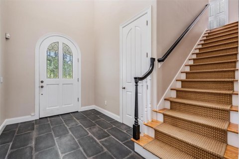 House in Tampa, Florida 5 bedrooms, 390.56 sq.m. № 1884808 - photo 19
