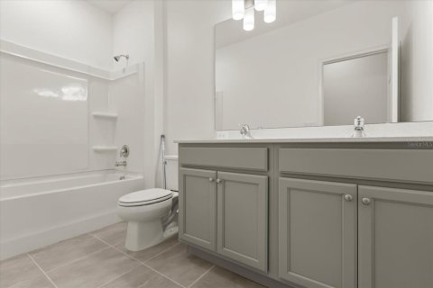 Casa en venta en Orlando, Florida, 12 dormitorios, 440.17 m2 № 2213138 - foto 27