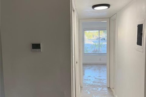 Condominio en venta en Sarasota, Florida, 1 dormitorio, 68.65 m2 № 2205983 - foto 19