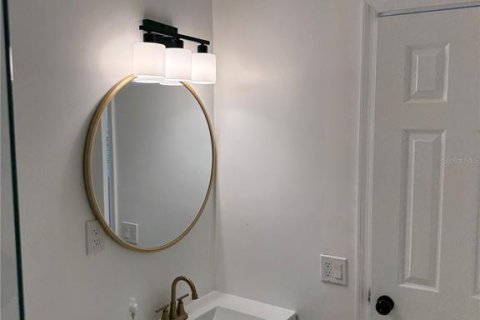 Condominio en venta en Sarasota, Florida, 1 dormitorio, 68.65 m2 № 2205983 - foto 24