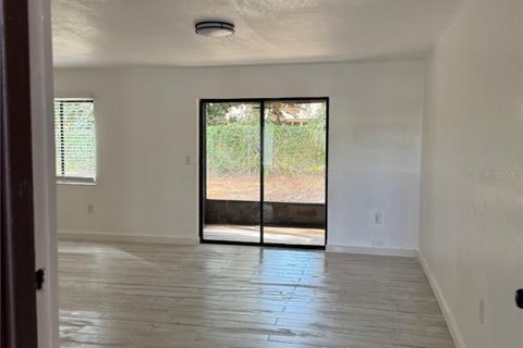 Condominio en venta en Sarasota, Florida, 1 dormitorio, 68.65 m2 № 2205983 - foto 3