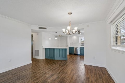 Купить кондоминиум в Сент-Питерсберг, Флорида 5 комнат, 97.55м2, № 2223022 - фото 12