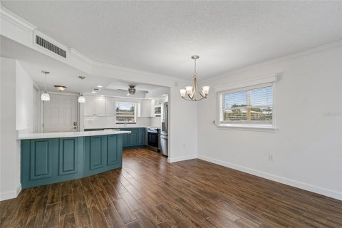 Купить кондоминиум в Сент-Питерсберг, Флорида 5 комнат, 97.55м2, № 2223022 - фото 13