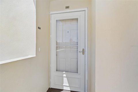 Купить кондоминиум в Сент-Питерсберг, Флорида 5 комнат, 97.55м2, № 2223022 - фото 3