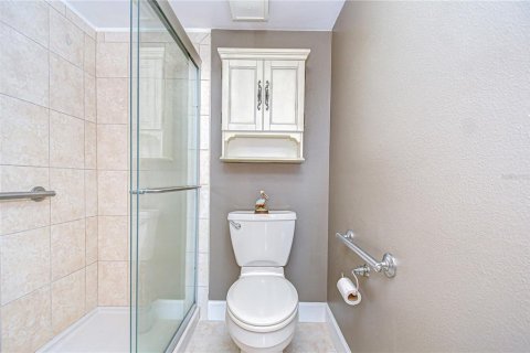 Condo in Saint Petersburg, Florida, 2 bedrooms  № 1815750 - photo 22