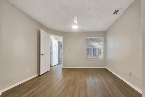Copropriété à louer à Lake Mary, Floride: 2 chambres, 84.73 m2 № 2390871 - photo 6
