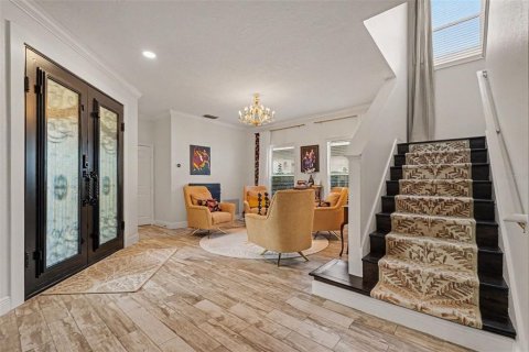Villa ou maison à vendre à Tampa, Floride: 5 chambres, 302.12 m2 № 2400242 - photo 3