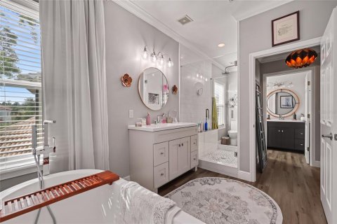 Villa ou maison à vendre à Tampa, Floride: 5 chambres, 302.12 m2 № 2400242 - photo 16