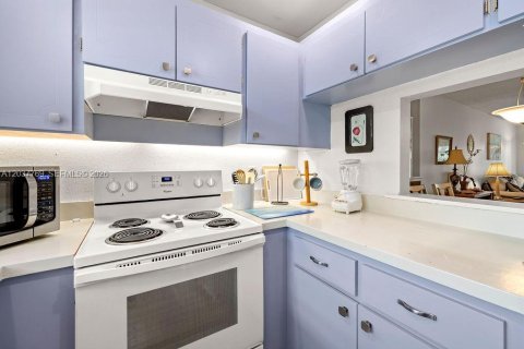 Copropriété à louer à Vero Beach, Floride: 2 chambres, 92.9 m2 № 2154601 - photo 4