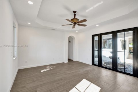 Casa en alquiler en Palmetto Bay, Florida, 4 dormitorios, 265.98 m2 № 1471174 - foto 20