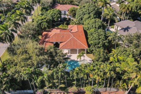 Casa en alquiler en Palmetto Bay, Florida, 4 dormitorios, 265.98 m2 № 1471174 - foto 4