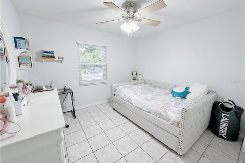 Casa en venta en Ocala, Florida, 4 dormitorios, 180.69 m2 № 1918143 - foto 10