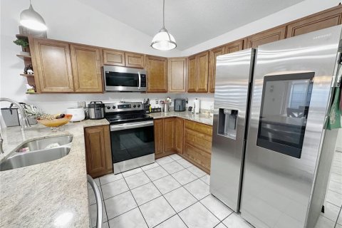 Casa en venta en Ocala, Florida, 4 dormitorios, 180.69 m2 № 1918143 - foto 6