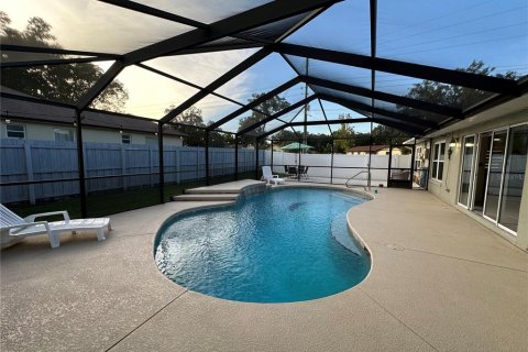 Casa en venta en Ocala, Florida, 4 dormitorios, 180.69 m2 № 1918143 - foto 3
