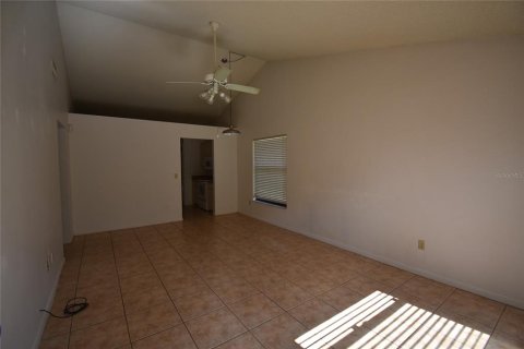 Casa en alquiler en Winter Garden, Florida, 2 dormitorios, 86.4 m2 № 1869435 - foto 2