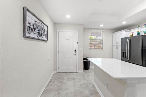 Condo in Kissimmee, Florida, 2 bedrooms  № 1561423 - photo 6